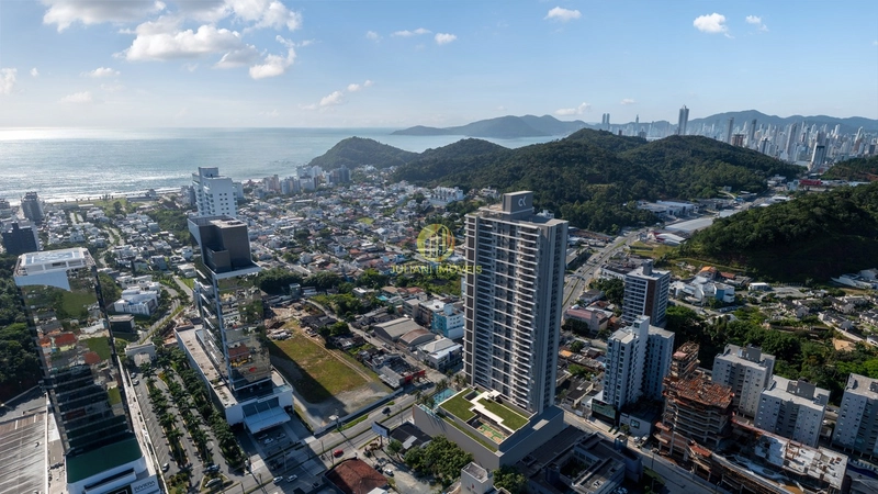 Apartamento no Edifício Habitat Praia Brava: 3ª foto da galeria de imagens do imóvel