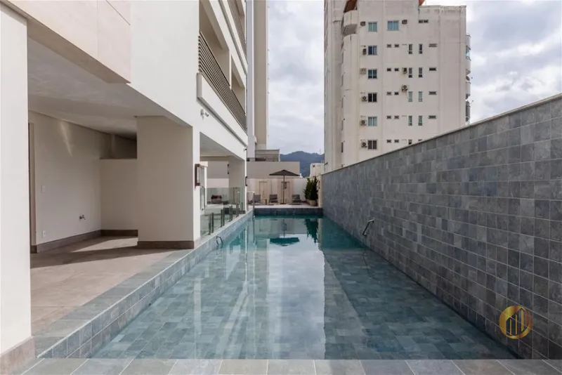 Apartamento no Ed. Charmant Residence em Balneário Camboriú: 12ª foto da galeria de imagens do imóvel