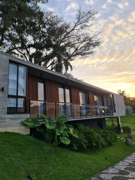 Casa no Condomínio Bella Vista em Balneário Camboriú: 2ª foto da galeria de imagens do imóvel