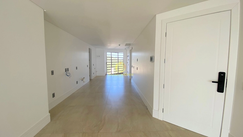 Apartamento no Ed. Pharos em Balneário Camboriú: 7ª foto da galeria de imagens do imóvel