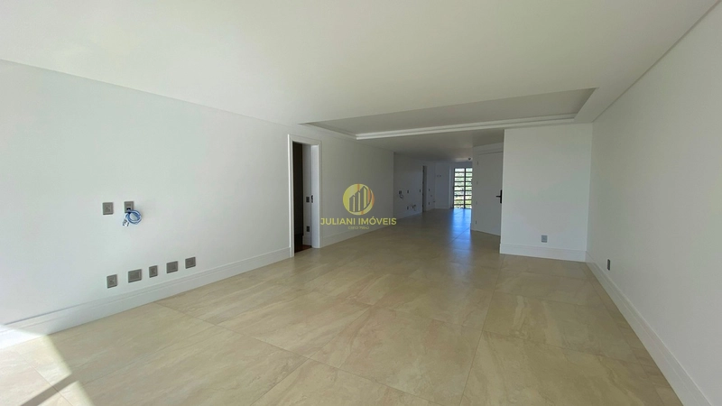 Apartamento no Ed. Pharos em Balneário Camboriú: 14ª foto da galeria de imagens do imóvel