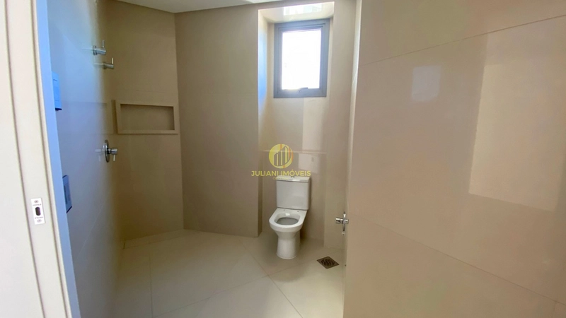 Apartamento no Ed. Pharos em Balneário Camboriú: 10ª foto da galeria de imagens do imóvel
