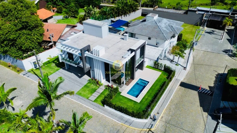 Casa no Condomínio Haras do Rio do Ouro na Praia Brava: 28ª foto da galeria de imagens do imóvel