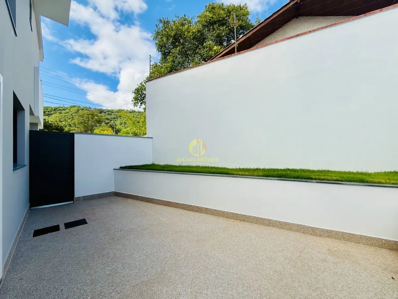Casa no Condomínio Haras do Rio do Ouro na Praia Brava: 26ª foto da galeria de imagens do imóvel