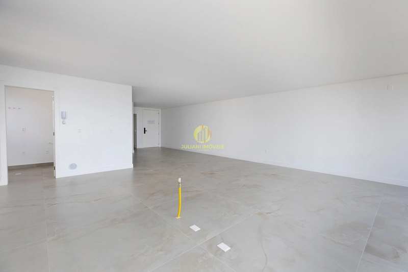 Apartamento no Edifício Le Blanc em Itajaí: 13ª foto da galeria de imagens do imóvel