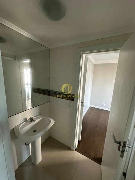 Apartamento no Ed. Emerald na Praia Brava: 16ª foto da galeria de imagens do imóvel