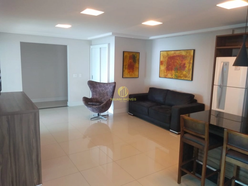Apartamento no Ed. Emerald na Praia Brava: 2ª foto da galeria de imagens do imóvel