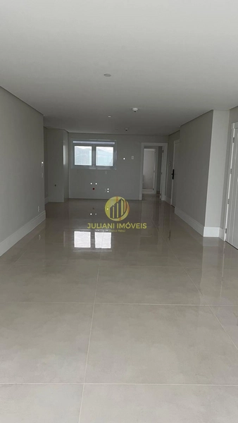Apartamento no Edifício One Tower: 14ª foto da galeria de imagens do imóvel