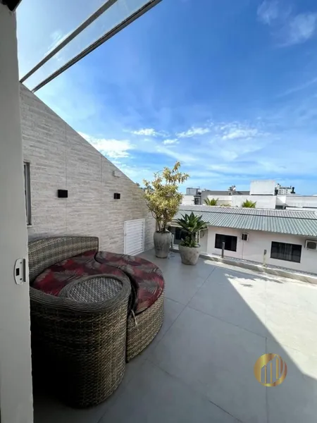 Casa Triplex: 14ª foto da galeria de imagens do imóvel