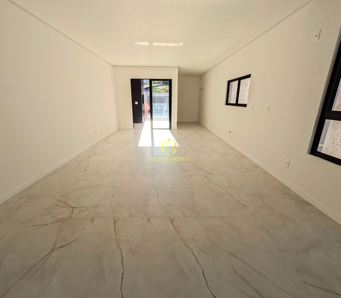Casa geminada no Residencial Los Alerces na Vila Operária em Itajaí: 9ª foto da galeria de imagens do imóvel