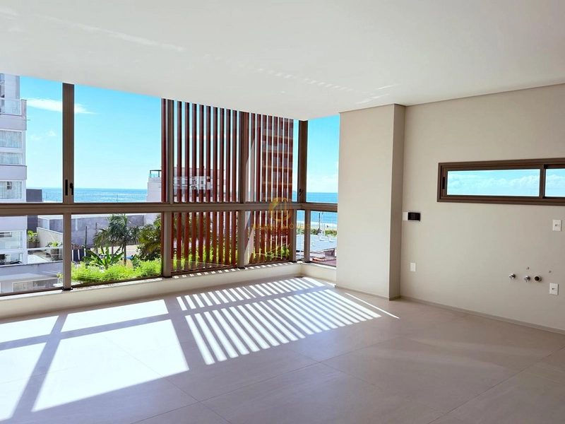 Apartamento Duplex na Praia Brava em Itajaí: 1ª foto da galeria de imagens do imóvel