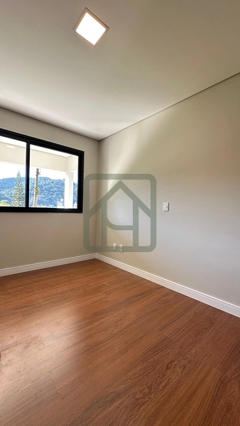 Casa de 2 quartos, no bairro Guarani, em Brusque | Eu Corretor