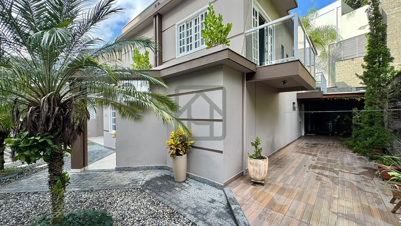 Belíssima Casa à Venda no Bairro São Luiz: 20ª foto da galeria de imagens do imóvel