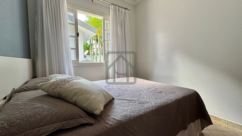 Belíssima Casa à Venda no Bairro São Luiz: 21ª foto da galeria de imagens do imóvel