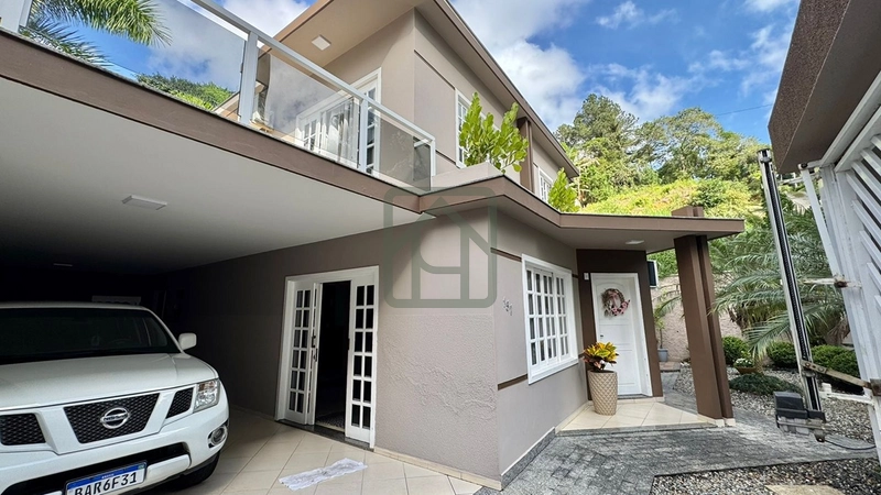 Belíssima Casa à Venda no Bairro São Luiz: 8ª foto da galeria de imagens do imóvel