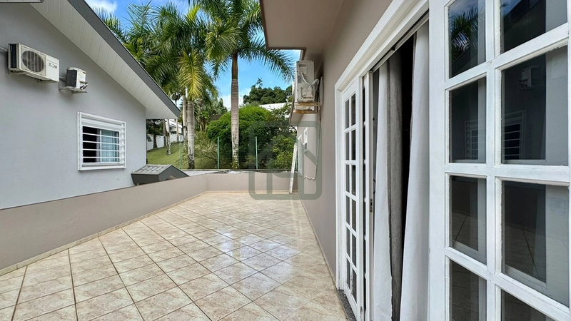 Belíssima Casa à Venda no Bairro São Luiz: 27ª foto da galeria de imagens do imóvel