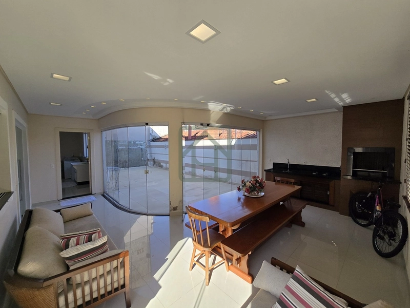 Casa Alto padrão à Venda no Jardim Azaleia: 10ª foto da galeria de imagens do imóvel