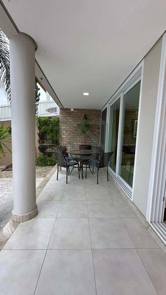 Casa de Alto Padrão no Centro de Brusque: 6ª foto da galeria de imagens do imóvel