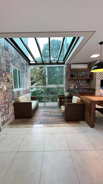 Casa de Alto Padrão no Centro de Brusque: 8ª foto da galeria de imagens do imóvel