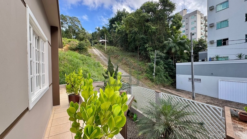 Belíssima Casa à Venda no Bairro São Luiz: 19ª foto da galeria de imagens do imóvel