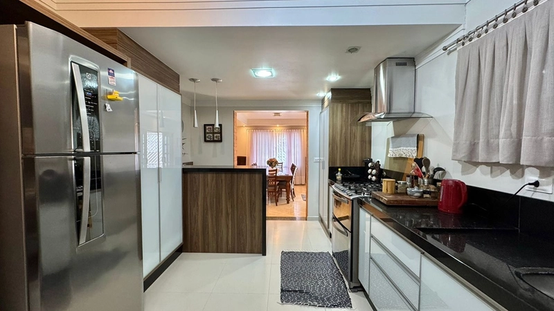 Belíssima Casa à Venda no Bairro São Luiz: 23ª foto da galeria de imagens do imóvel