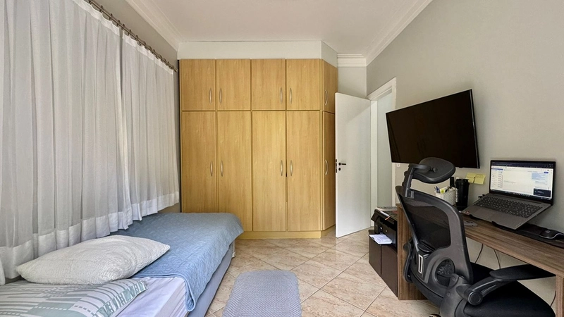 Belíssima Casa à Venda no Bairro São Luiz: 9ª foto da galeria de imagens do imóvel