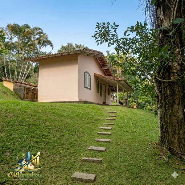 🏡 Chácara à Venda em Ipiabas – 8 Quartos, Lago, Piscina e Estrutura Completa: 20ª foto da galeria de imagens do imóvel