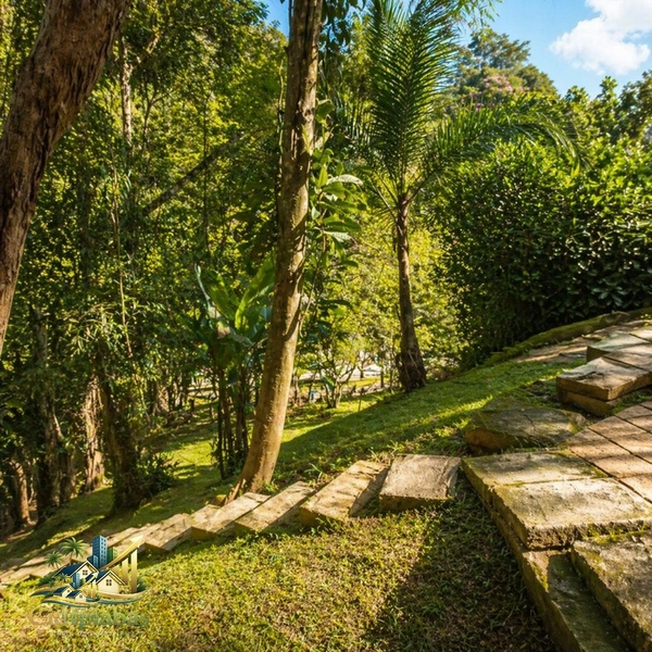 🏡 Chácara à Venda em Ipiabas – 8 Quartos, Lago, Piscina e Estrutura Completa: 23ª foto da galeria de imagens do imóvel