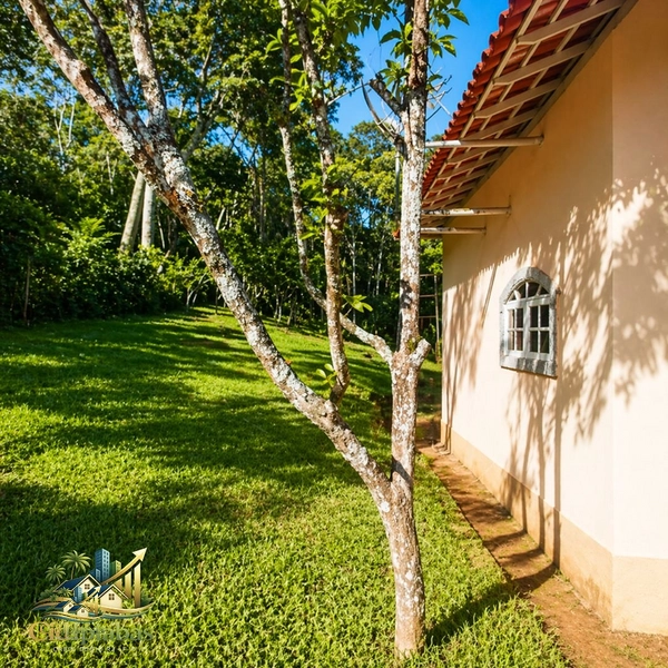 🏡 Chácara à Venda em Ipiabas – 8 Quartos, Lago, Piscina e Estrutura Completa: 18ª foto da galeria de imagens do imóvel