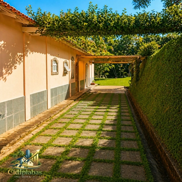 🏡 Chácara à Venda em Ipiabas – 8 Quartos, Lago, Piscina e Estrutura Completa: 13ª foto da galeria de imagens do imóvel