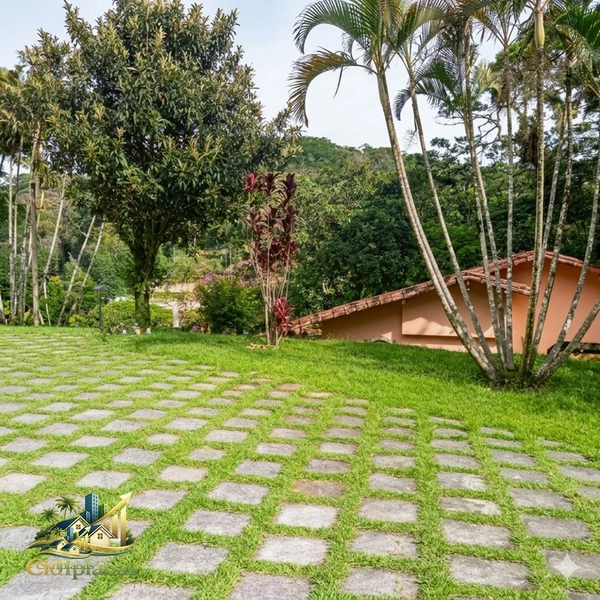 🏡 Chácara à Venda em Ipiabas – 8 Quartos, Lago, Piscina e Estrutura Completa: 10ª foto da galeria de imagens do imóvel