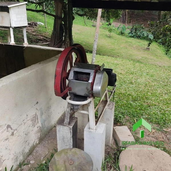 🌱 Sitio a venda em Ipiabas, Sede com 4 Quartos, 2 Suites, Piscina e Área Gourmet com 20.000 m2.: 35ª foto da galeria de imagens do imóvel