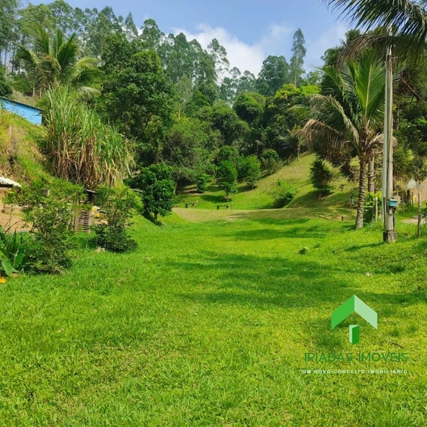 🌱 Sitio a venda em Ipiabas, Sede com 4 Quartos, 2 Suites, Piscina e Área Gourmet com 20.000 m2.: 23ª foto da galeria de imagens do imóvel