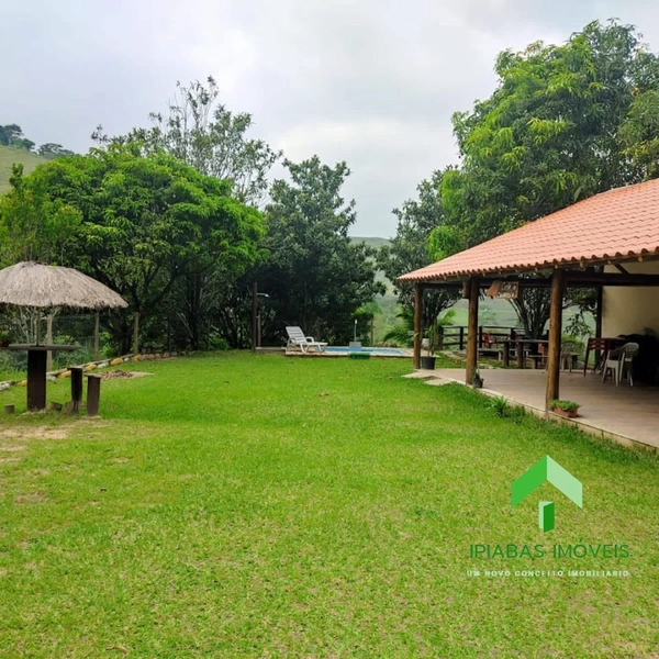 🌱 Sitio a venda em Ipiabas, Sede com 4 Quartos, 2 Suites, Piscina e Área Gourmet com 20.000 m2.: 16ª foto da galeria de imagens do imóvel