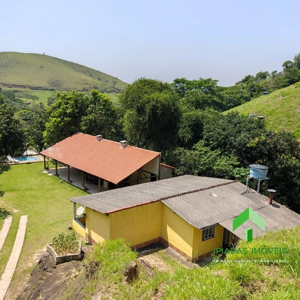 🌱 Sitio a venda em Ipiabas, Sede com 4 Quartos, 2 Suites, Piscina e Área Gourmet com 20.000 m2.: 12ª foto da galeria de imagens do imóvel