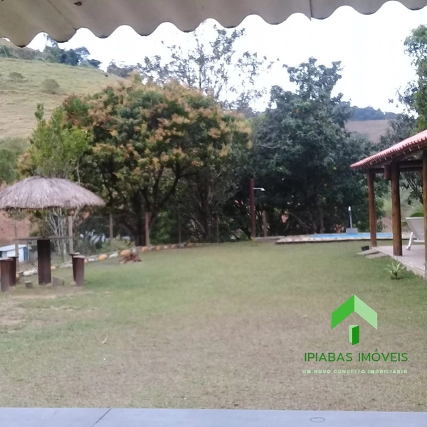 🌱 Sitio a venda em Ipiabas, Sede com 4 Quartos, 2 Suites, Piscina e Área Gourmet com 20.000 m2.: 2ª foto da galeria de imagens do imóvel