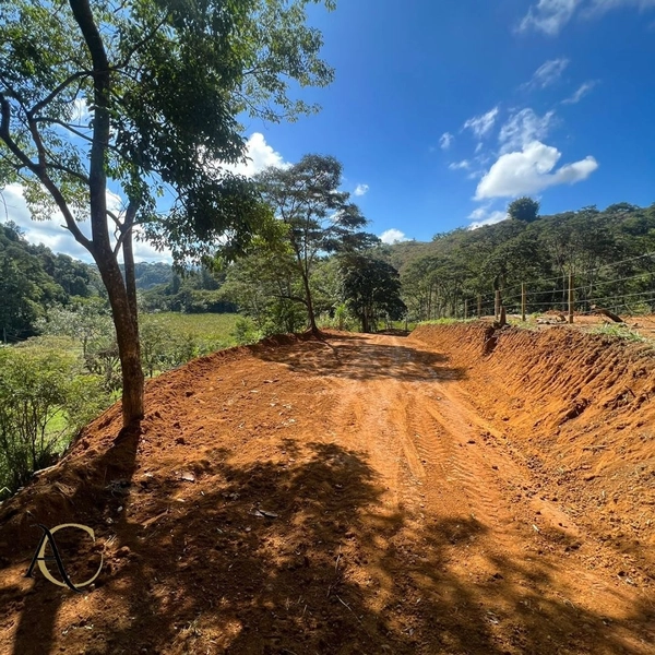 🌱 Terreno à venda em Ipiabas com 1.957 m²: 1ª foto da galeria de imagens do imóvel