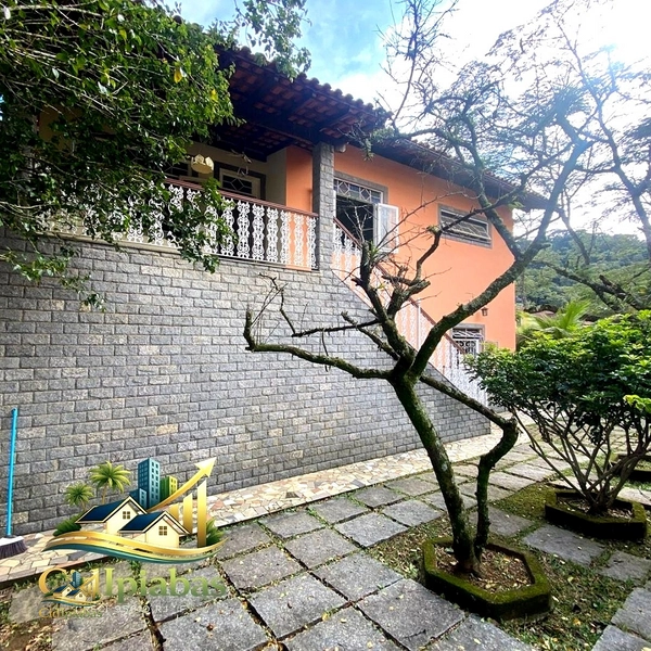 🌱 CASA À VENDA EM IPIABAS – 6 QUARTOS, VARANDA, SALÃO AMPLO E VISTA PARA O VERDE.: 7ª foto da galeria de imagens do imóvel