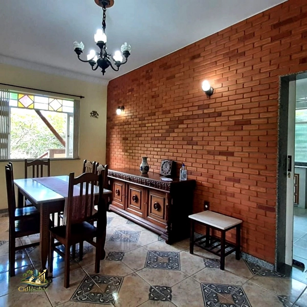 🌱 CASA À VENDA EM IPIABAS – 6 QUARTOS, VARANDA, SALÃO AMPLO E VISTA PARA O VERDE.: 41ª foto da galeria de imagens do imóvel