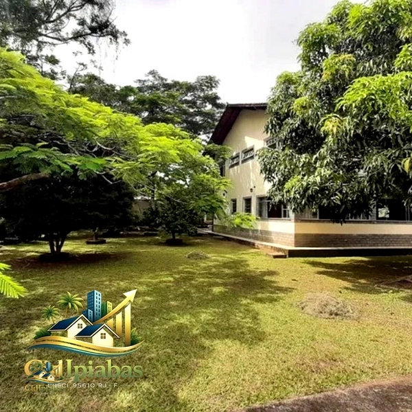 🌱 CASA À VENDA EM IPIABAS – 6 QUARTOS, VARANDA, SALÃO AMPLO E VISTA PARA O VERDE.: 5ª foto da galeria de imagens do imóvel