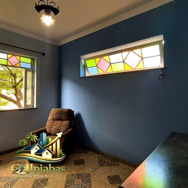 🌱 CASA À VENDA EM IPIABAS – 6 QUARTOS, VARANDA, SALÃO AMPLO E VISTA PARA O VERDE.: 33ª foto da galeria de imagens do imóvel