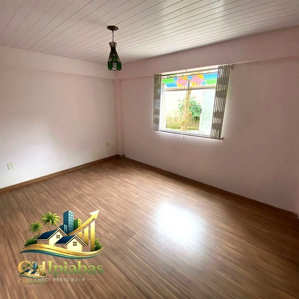 🌱 CASA À VENDA EM IPIABAS – 6 QUARTOS, VARANDA, SALÃO AMPLO E VISTA PARA O VERDE.: 26ª foto da galeria de imagens do imóvel