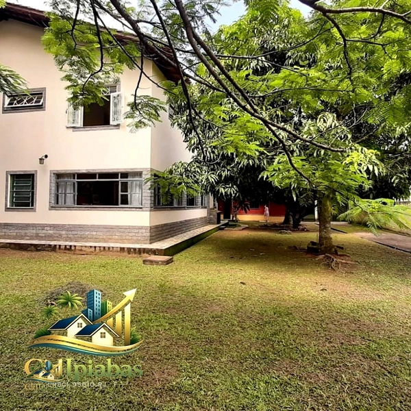 🌱 CASA À VENDA EM IPIABAS – 6 QUARTOS, VARANDA, SALÃO AMPLO E VISTA PARA O VERDE.: 2ª foto da galeria de imagens do imóvel