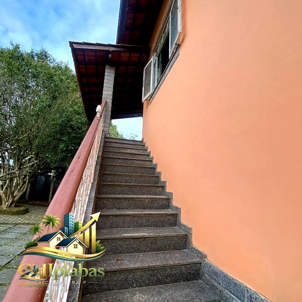 🌱 CASA À VENDA EM IPIABAS – 6 QUARTOS, VARANDA, SALÃO AMPLO E VISTA PARA O VERDE.: 9ª foto da galeria de imagens do imóvel