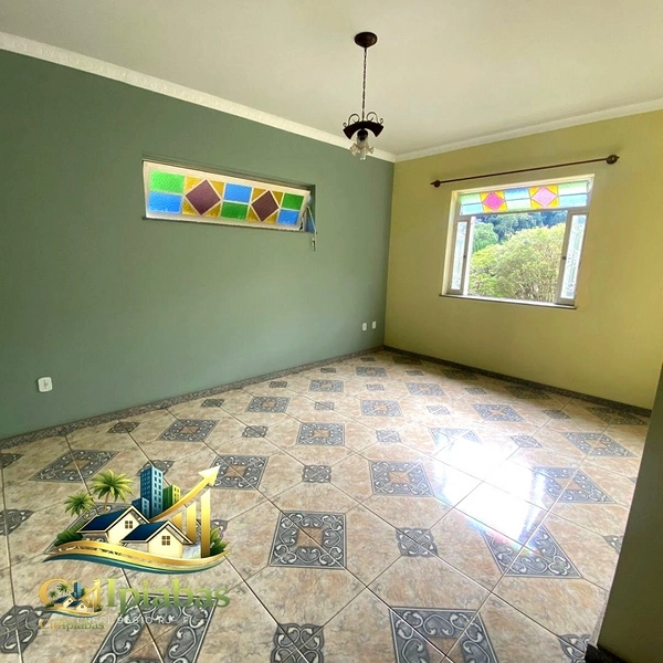 🌱 CASA À VENDA EM IPIABAS – 6 QUARTOS, VARANDA, SALÃO AMPLO E VISTA PARA O VERDE.: 36ª foto da galeria de imagens do imóvel