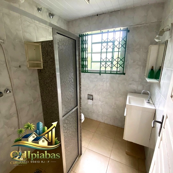 🌱 CASA À VENDA EM IPIABAS – 6 QUARTOS, VARANDA, SALÃO AMPLO E VISTA PARA O VERDE.: 22ª foto da galeria de imagens do imóvel