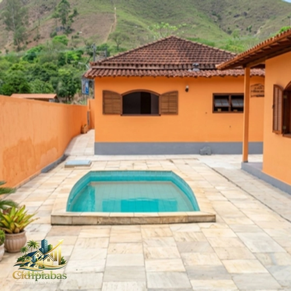 🏡 Casa à venda em Miguel Pereira com 4 quartos, piscina e vista para a natureza: 14ª foto da galeria de imagens do imóvel