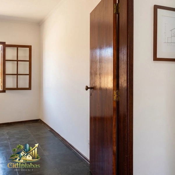 🏡 Casa à venda em Miguel Pereira com 4 quartos, piscina e vista para a natureza: 5ª foto da galeria de imagens do imóvel