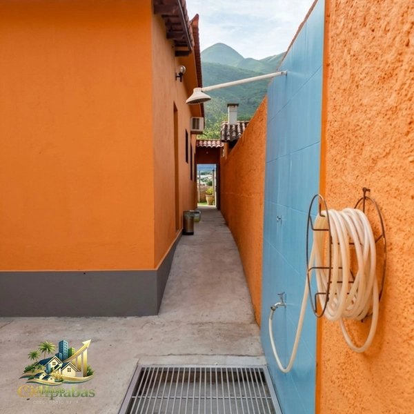 🏡 Casa à venda em Miguel Pereira com 4 quartos, piscina e vista para a natureza: 19ª foto da galeria de imagens do imóvel