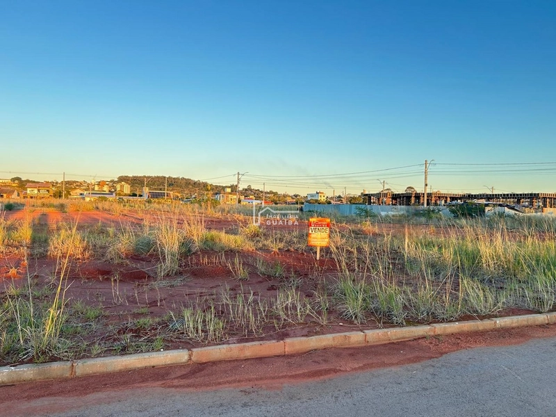 ÓTIMO TERRENO DE ESQUINA!!!: 1ª foto da galeria de imagens do imóvel